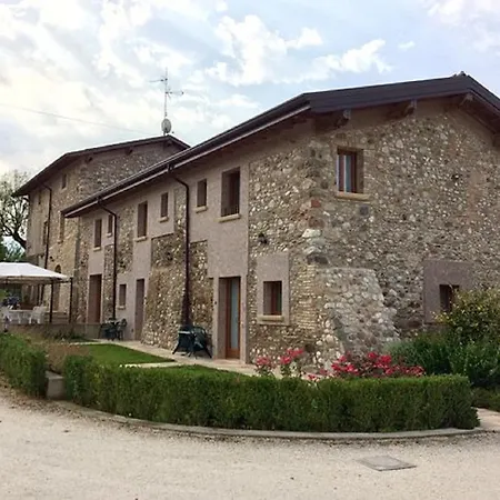 Corte La Sacca Çiftlik konaklama Pozzolengo